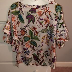 Woman’s H&M blouse